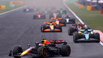 WK-stand na GP China: Heersende Verstappen loopt verder uit op teamgenoot Perez