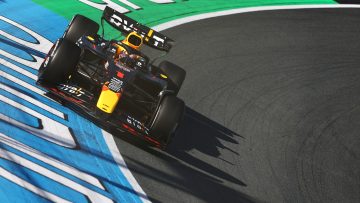 Verstappen sluit nieuw raceavontuur uit: "Leuk online, maar niet in het echt!"