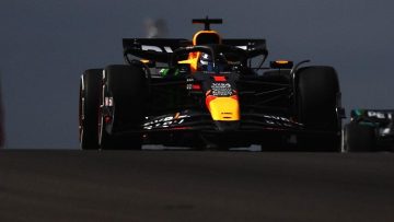 Samenvatting eerste training GP VS: Verstappen tankt vertrouwen