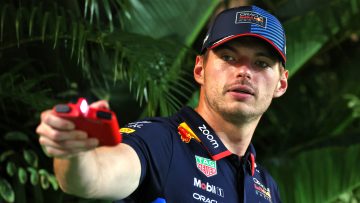 Vloekende Verstappen zet F1 op scherp én op stelten