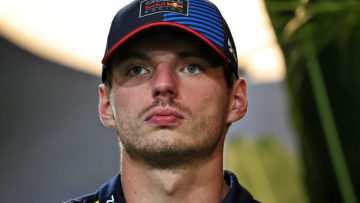 Mercedes-teambaas geeft ludiek antwoord op vraag over straf Verstappen