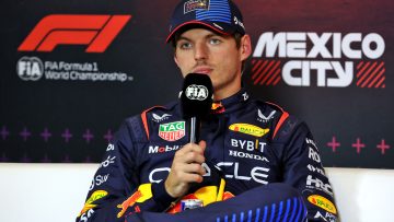 Verstappen doet opmerkelijke voorspelling: "Misschien ergens nog een meevaller..."