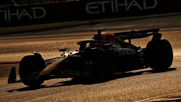 Brundle haalt uit naar Verstappen na sneer richting stewards