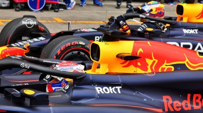 Verstappen Perez Japan