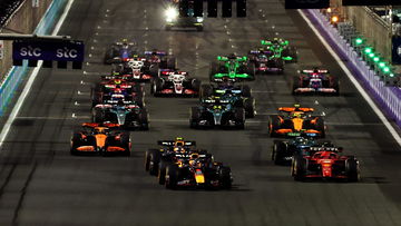 Samenvatting race Djedda: Verstappen pakt tweede zege, Bearman op P7