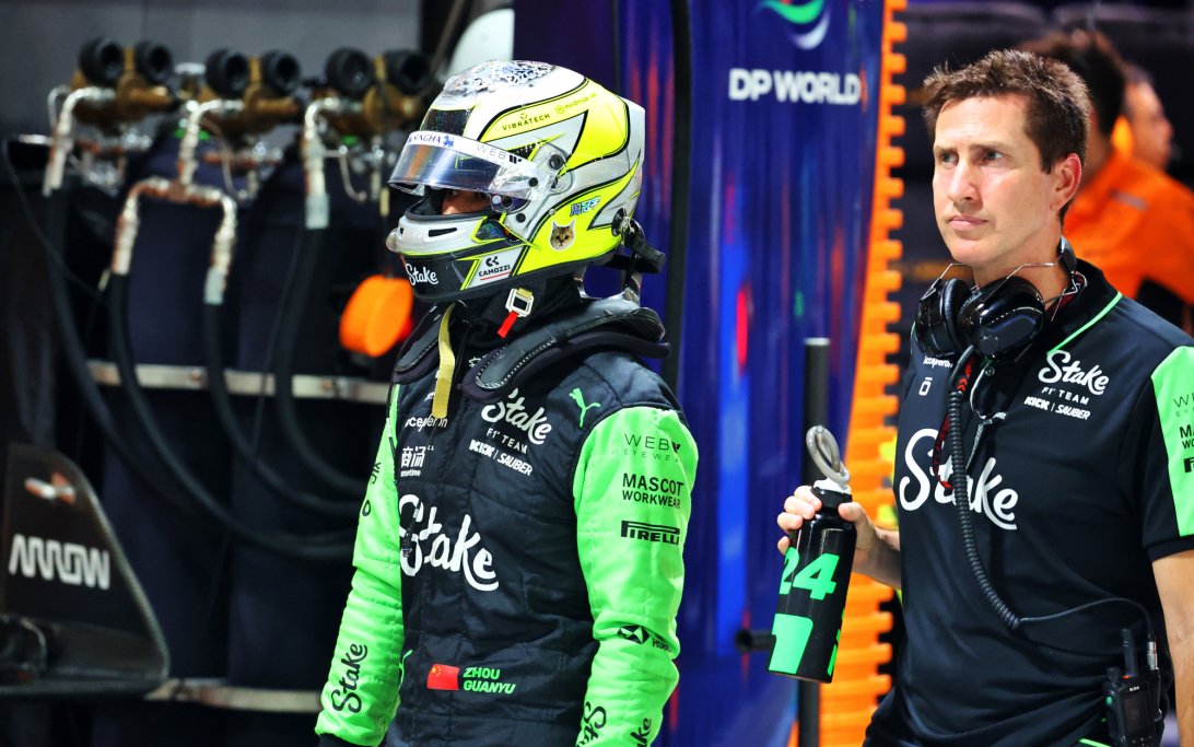 Zhou Qualifying Singapore