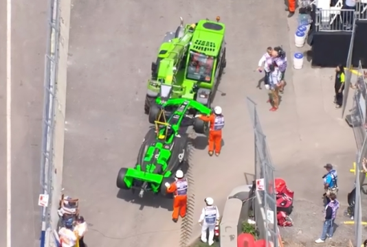 Zhou crash FP3