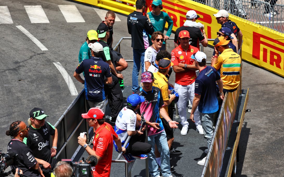 F1 drivers parade