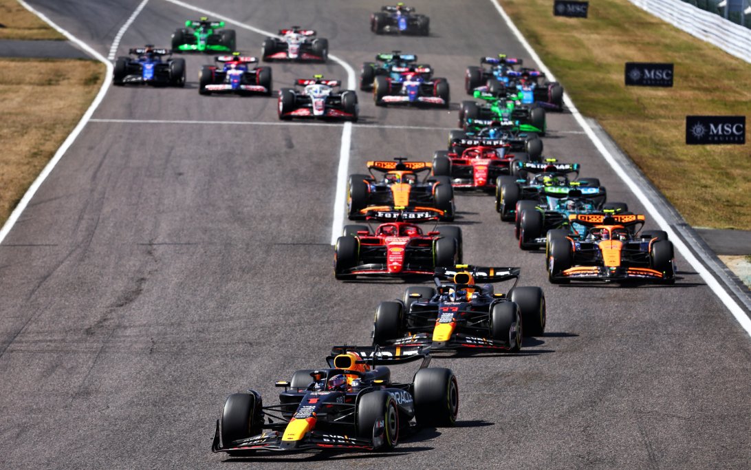 Race start Japan