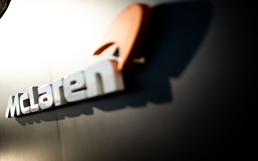 McLaren logo