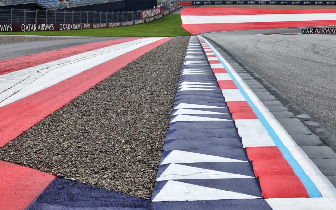 Track limits turn 9 Austria 2024