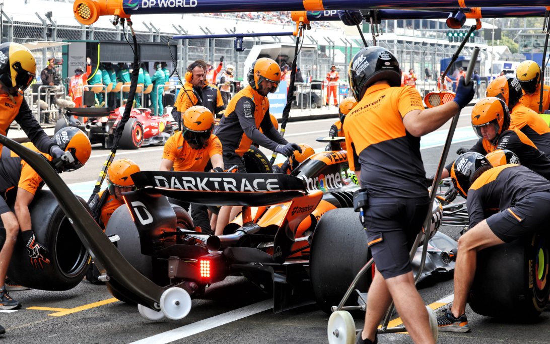 Pitstop McLaren