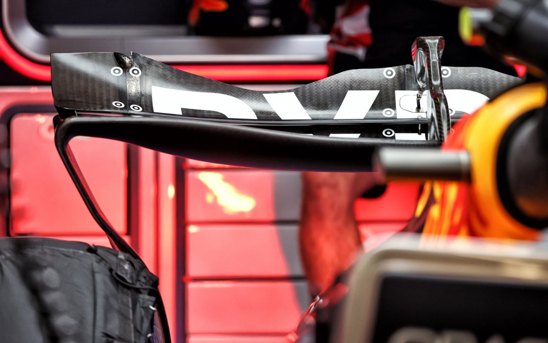 Rear wing Red Bull Las Vegas