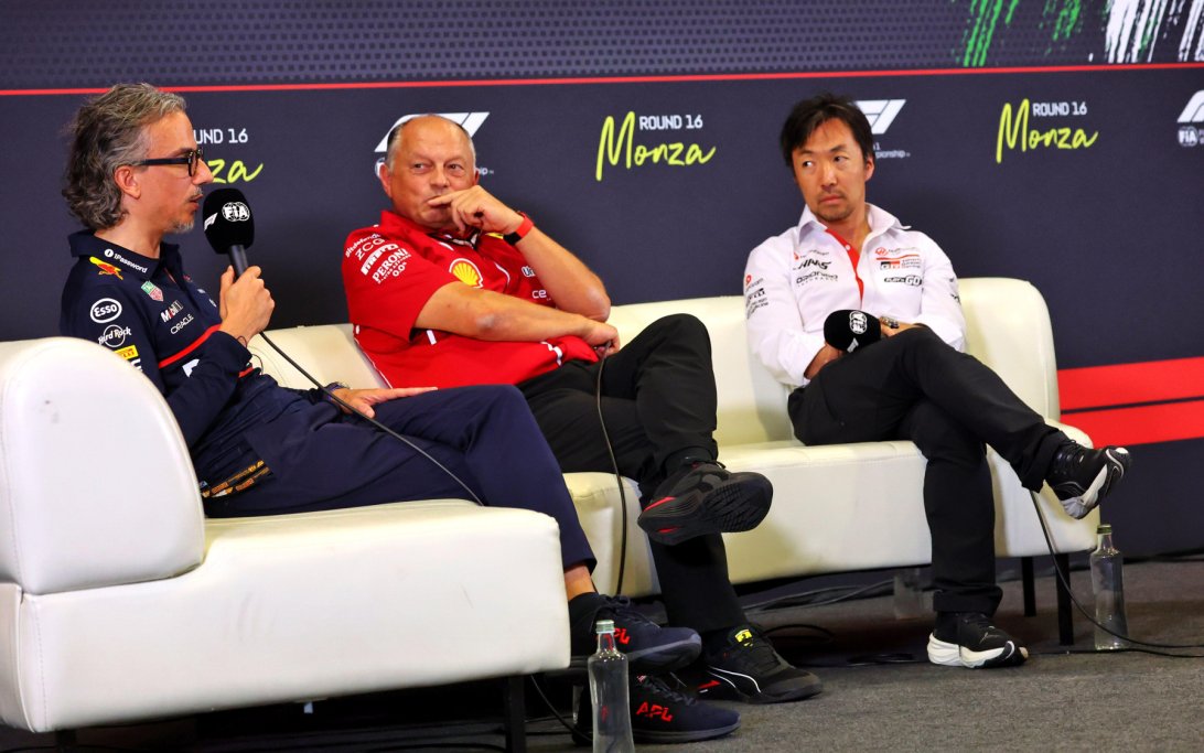 Mekies Vasseur Komatsu Monza