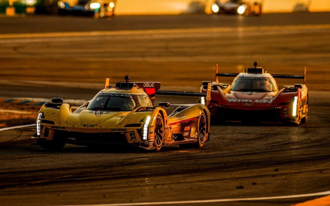 Daytona #01: Cadillac Racing, Cadillac V-Series.R, GTP: Renger van der Zande, Sebastien Bourdais, Scott Dixon, Alex Palou, #31: Whelen Cadillac Racing, Cadillac V-Series.R, GTP: Pipo Derani, Jack Aitken, Tom Blomqvist