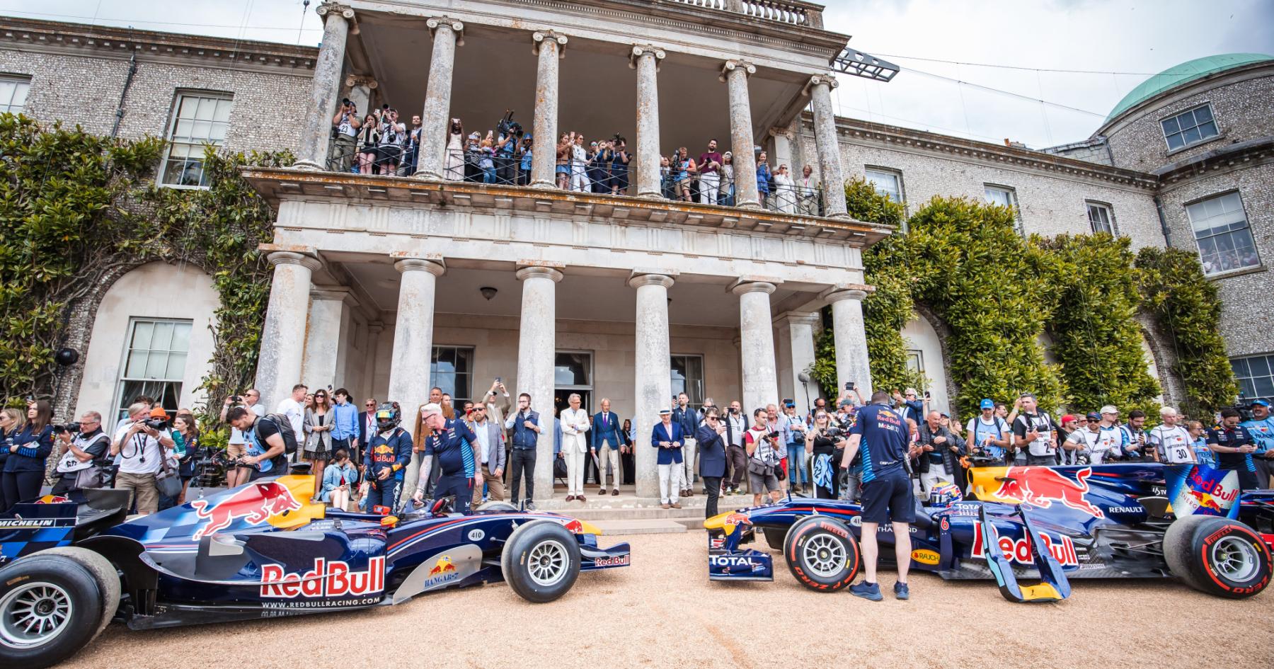 Verstappen and Horner help 'get Red Bull gang back together