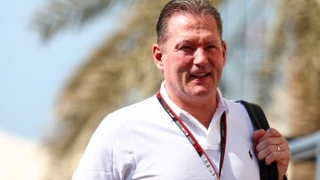 Kritische Jos Verstappen merkt positieve ommekeer op bij Red Bull