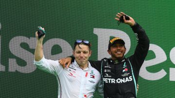 Hamilton's Mercedes contract features so-called 'non-poaching' clause