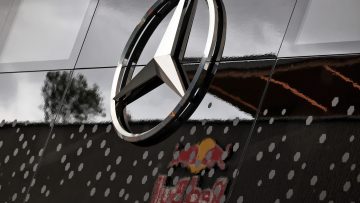 Mercedes announce exit of crucial long-serving designer