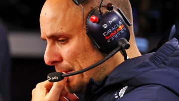 Engineer Verstappen deelt steek onder water uit aan Russell en de FIA