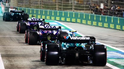Bahrain cars in pitlane