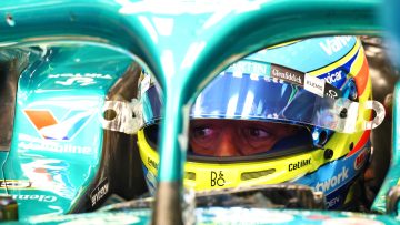 Geblesseerde Alonso onderging medisch onderzoek: "Ik heb rust nodig!"