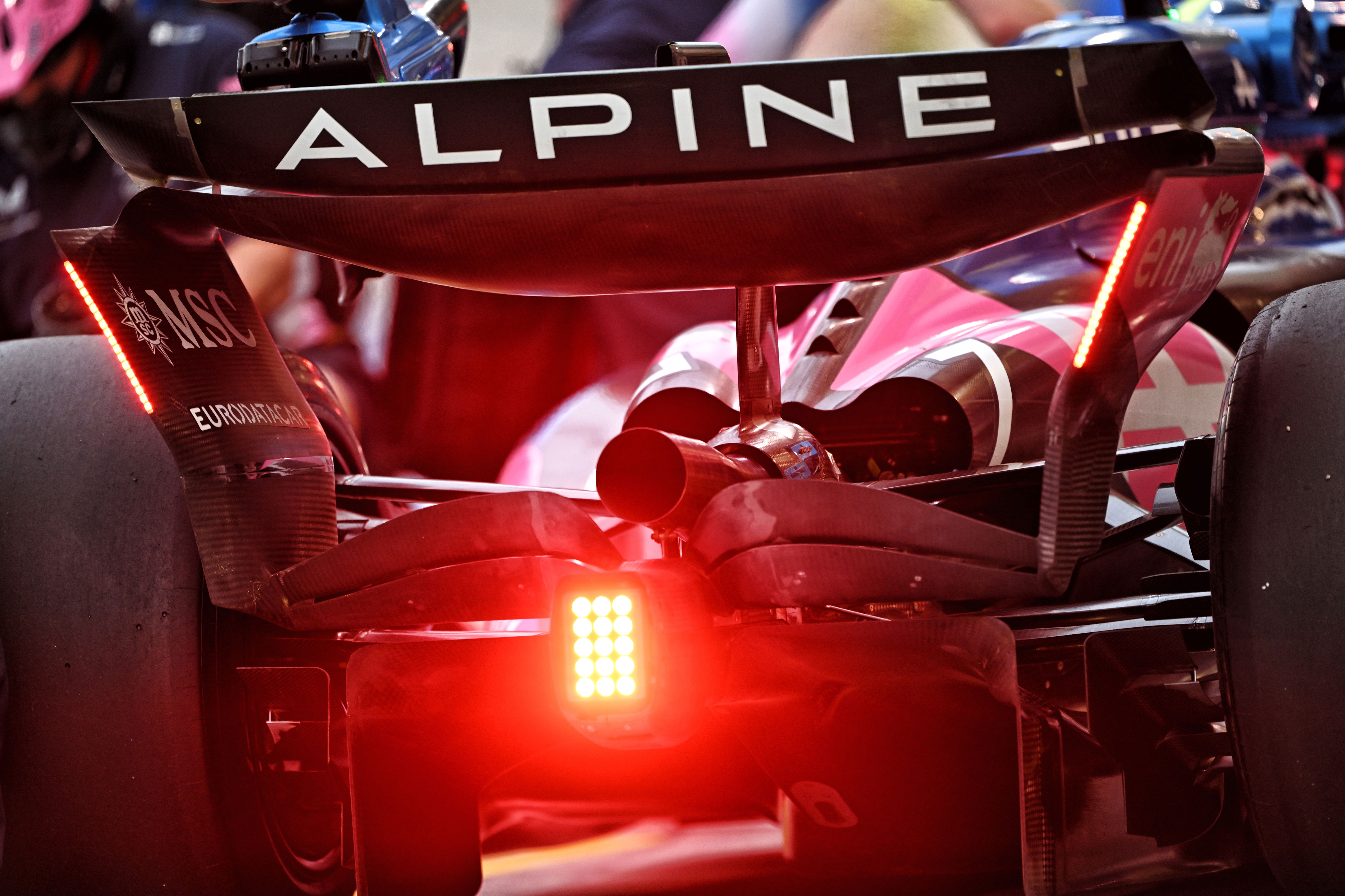 Alpine rear wing