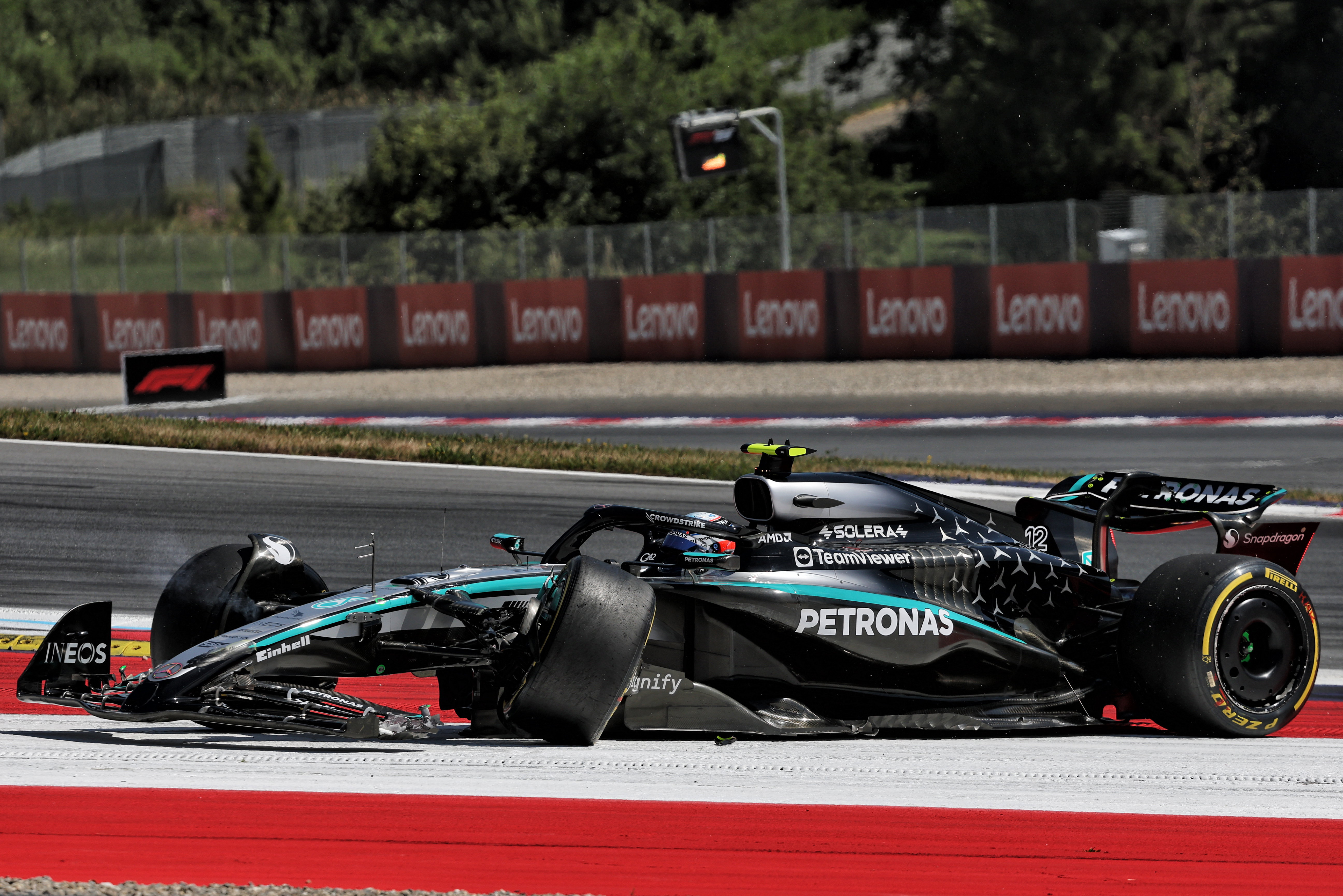 Antonelli Austria race crash