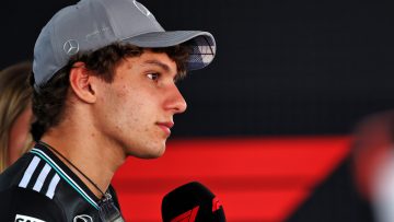 Antonelli gefrustreerd over 'teveel nullen' in debuutseizoen