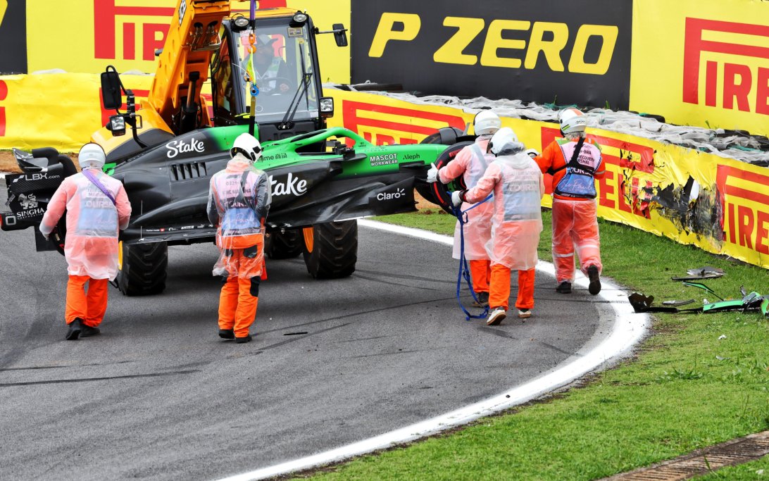 Bortoleto crash race Brazil