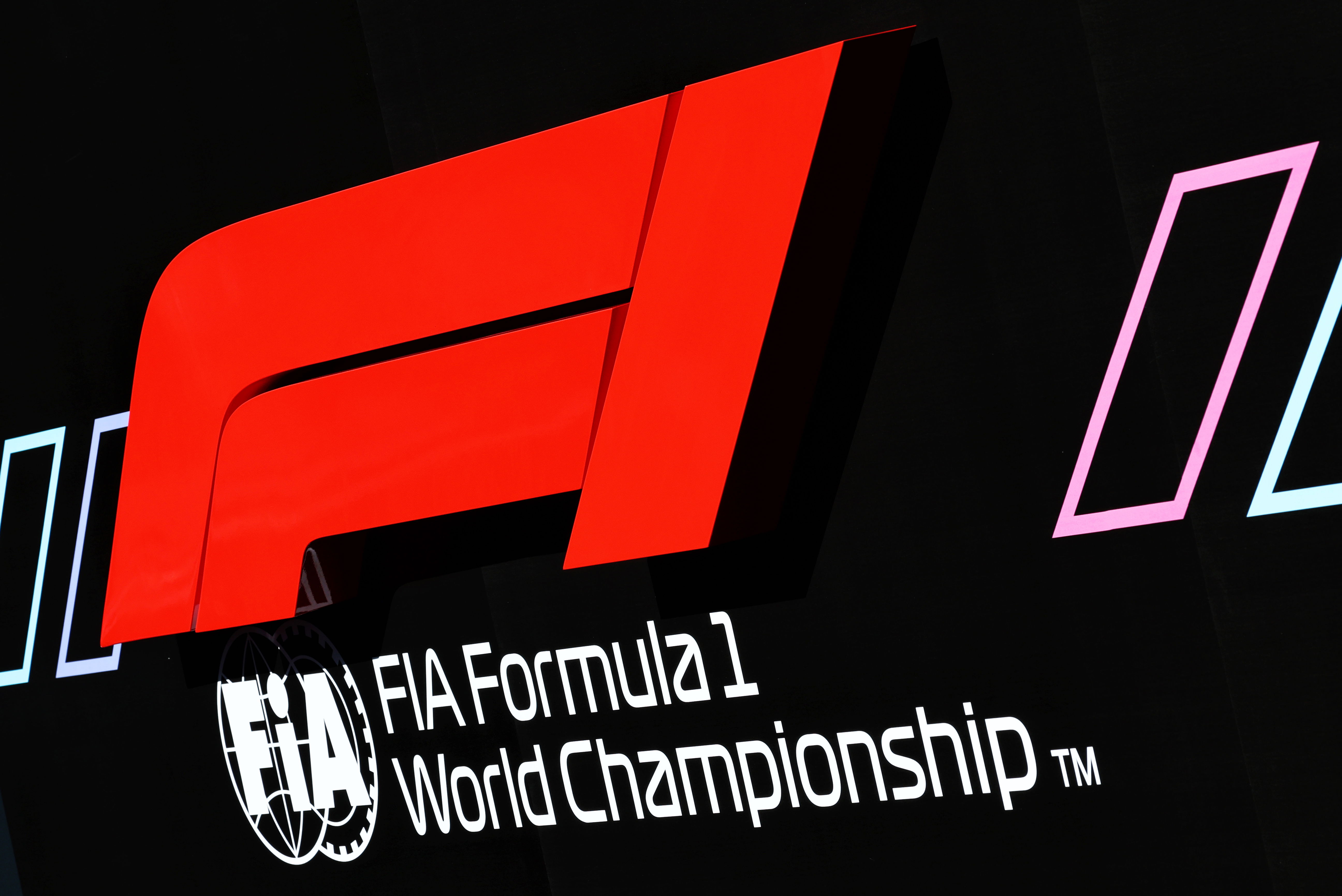 F1 logo