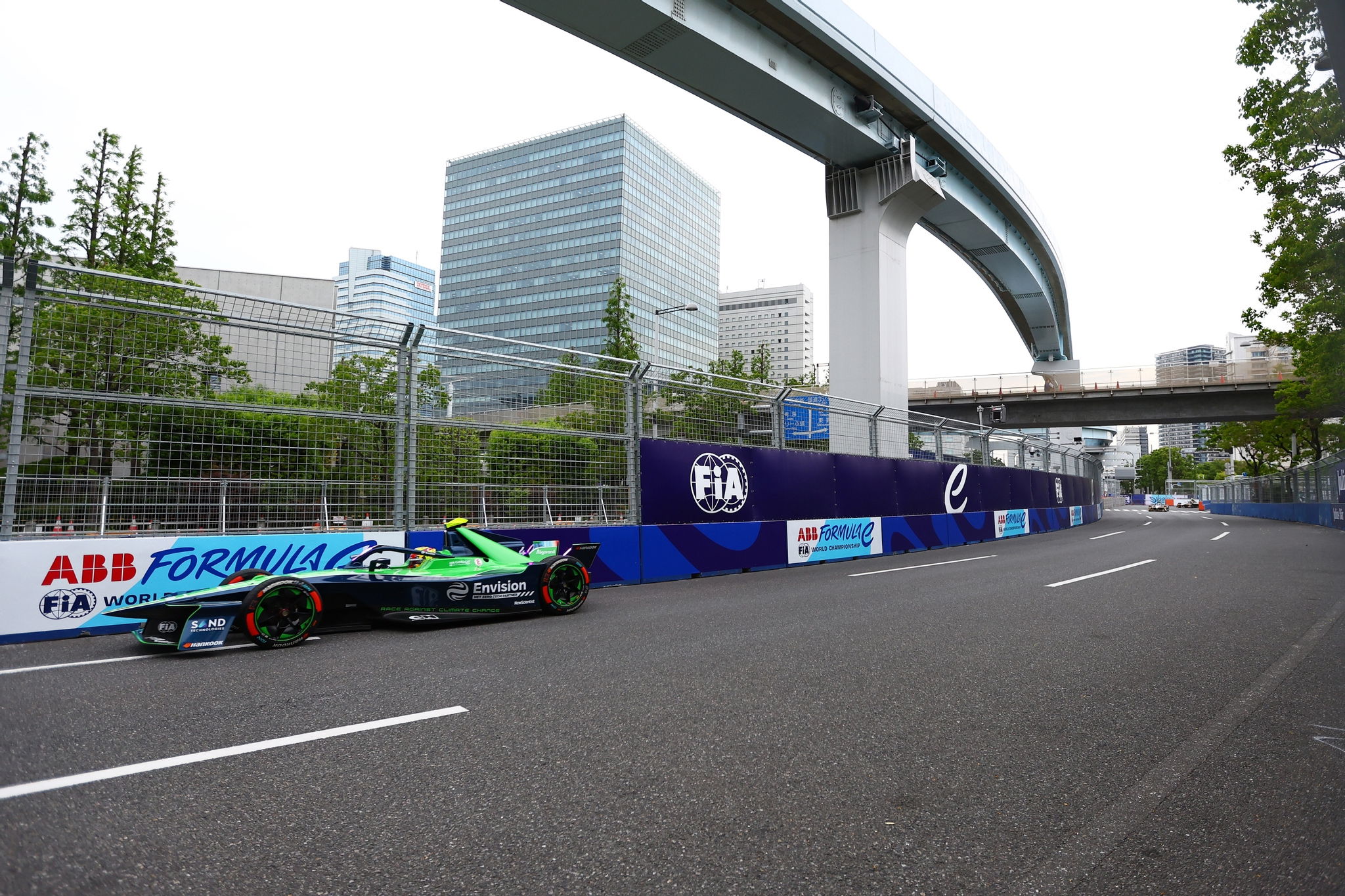 2 G7 A2888 JWBTWW6w 20250516094034 2048x2048