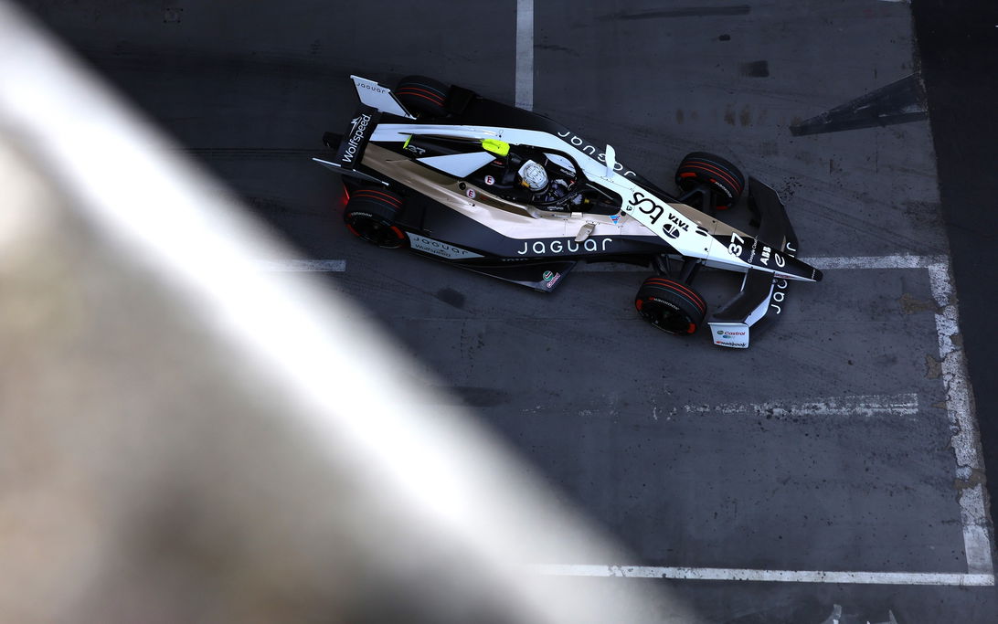 BA015130 cqye96 G0 20250725044725 2048x2048