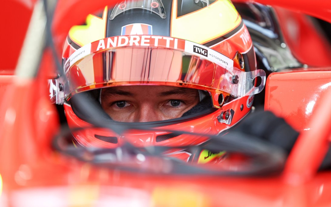 BA014483 bm Lb V0 GP 20251205062850 2048x2048