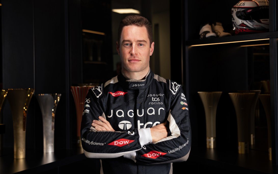 Vandoorne Jaguar