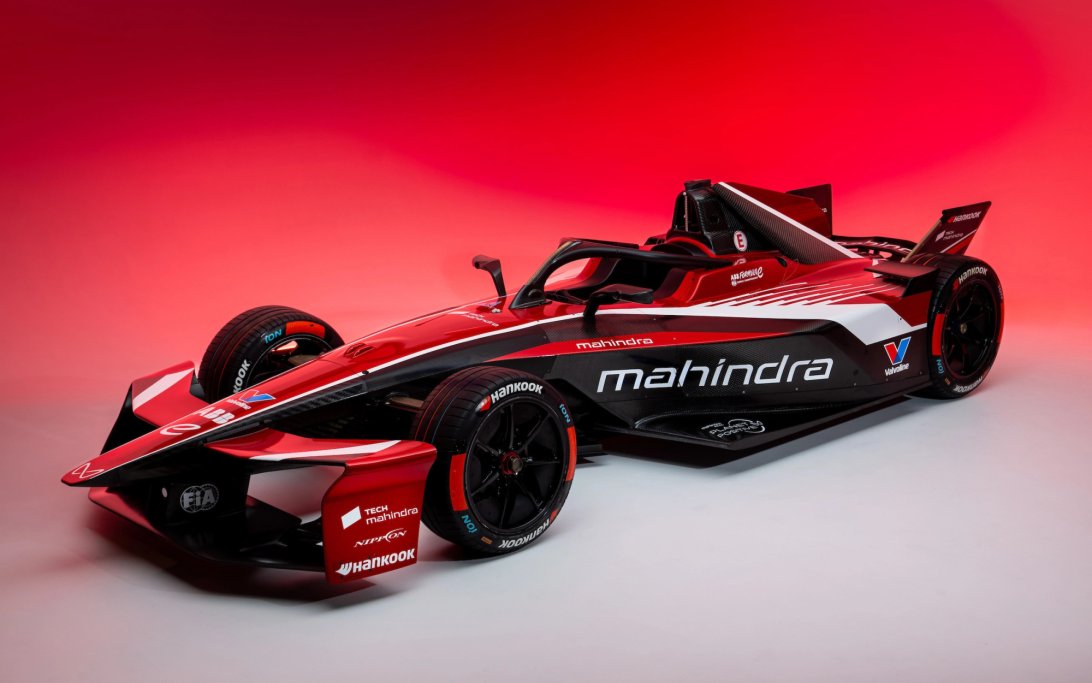 Mahindra S12