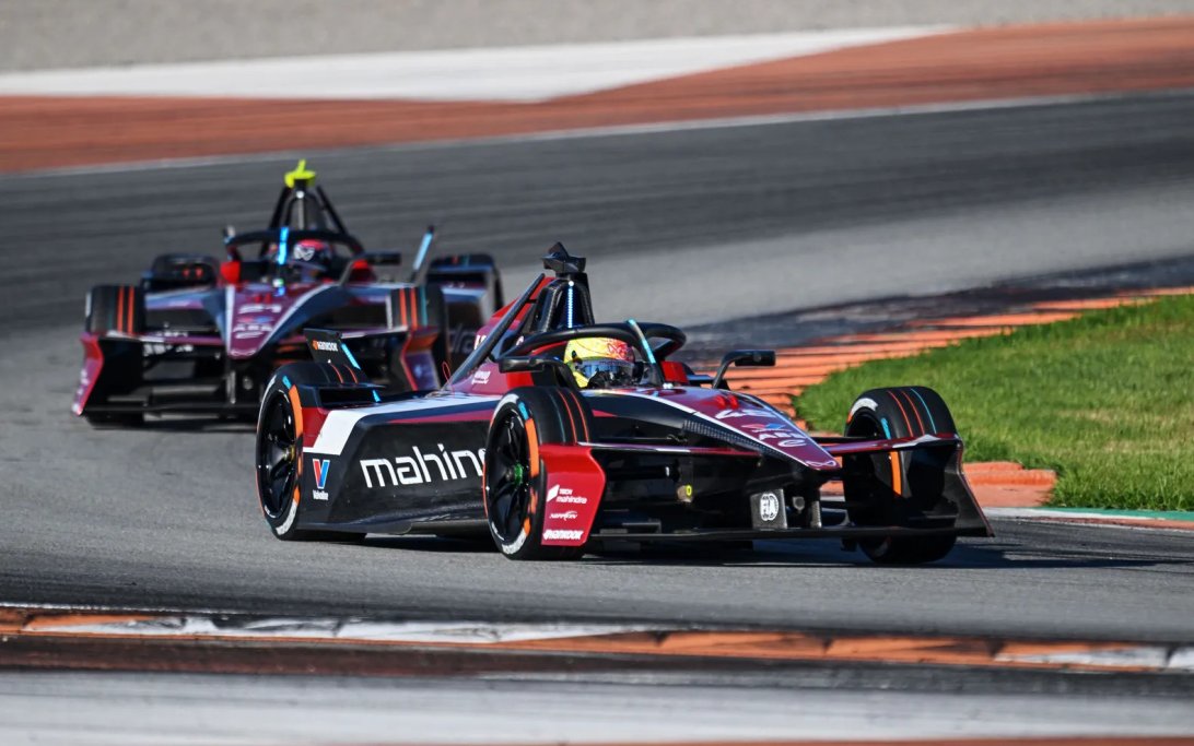 Mortara leads de vries mahindra valencia season 12