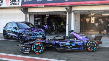 Pascal Wehrlein sets early Formula E testing pace in red-flagged Valencia return
