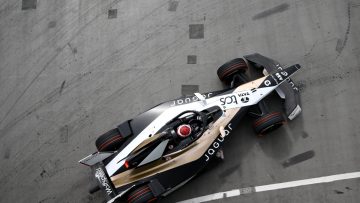 Mitch Evans seals London Formula E pole as Nissan suffer disaster