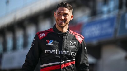 Mortara smiling valencia formula e test season 12