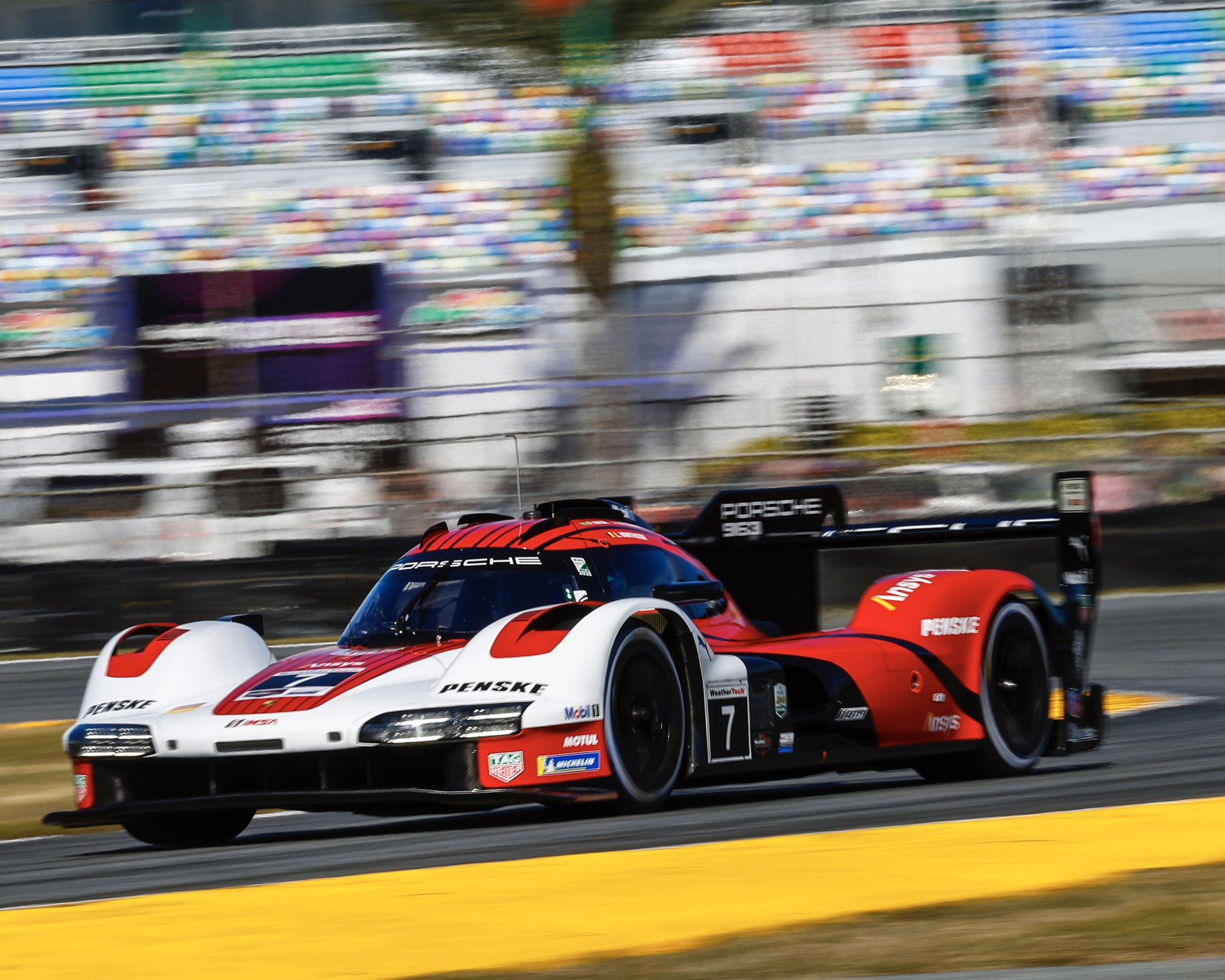 Porsche #7 Daytona