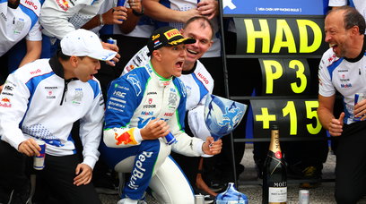 Hadjar broken trophy Zandvoort