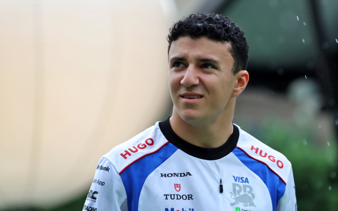 Hadjar Thursday Singapore