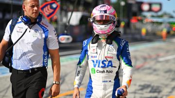 Hadjar haalt uit naar 'irritante' Sainz: "Heeft het voor niets verpest"