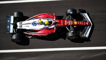 Ferrari-teambaas gewaarschuwd: "Hamilton kan je je baan kosten"