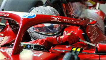 Lewis Hamilton staunchly defended after Las Vegas woes