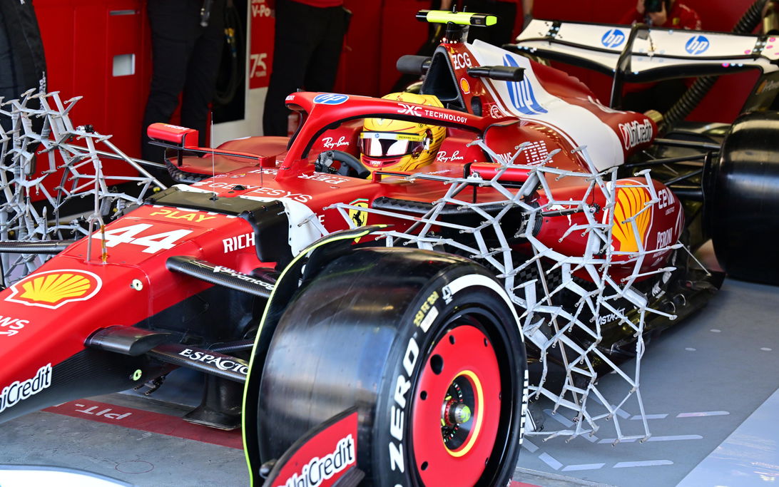 Hamilton Bahrain test