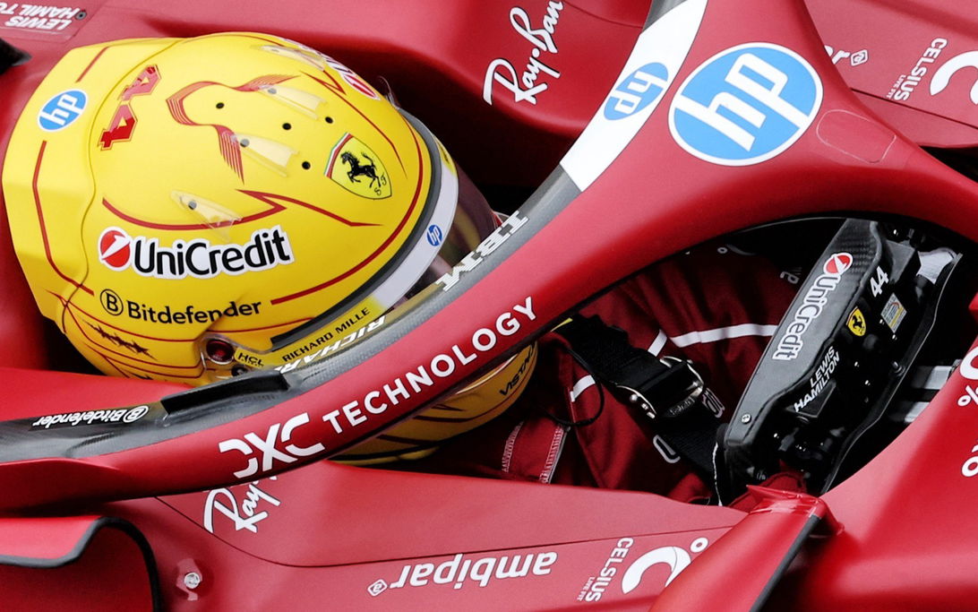 Hamilton Bahrain testing