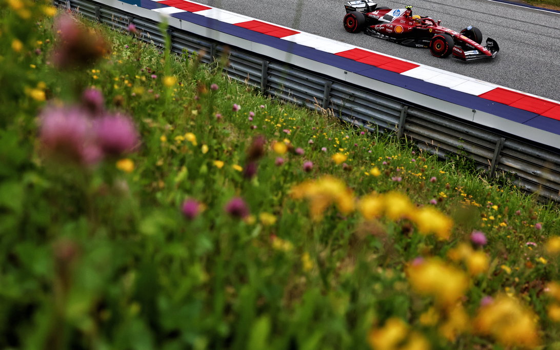 Hamilton Austria