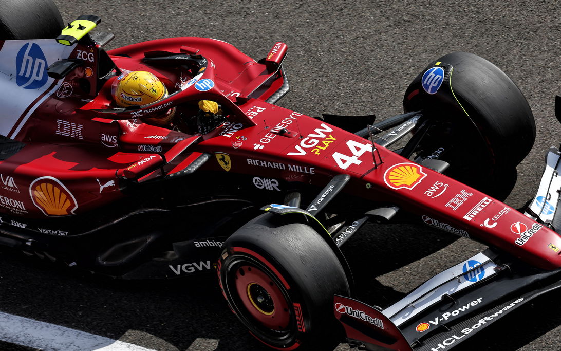 Hamilton Silverstone FP2